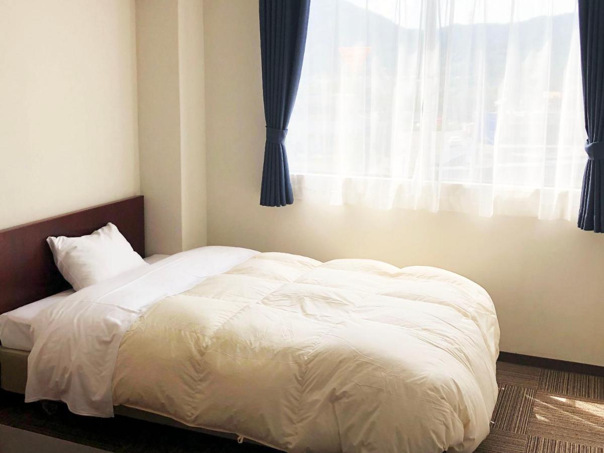 Business Hotel Fujimi Фудзі-Йосіда Екстер'єр фото